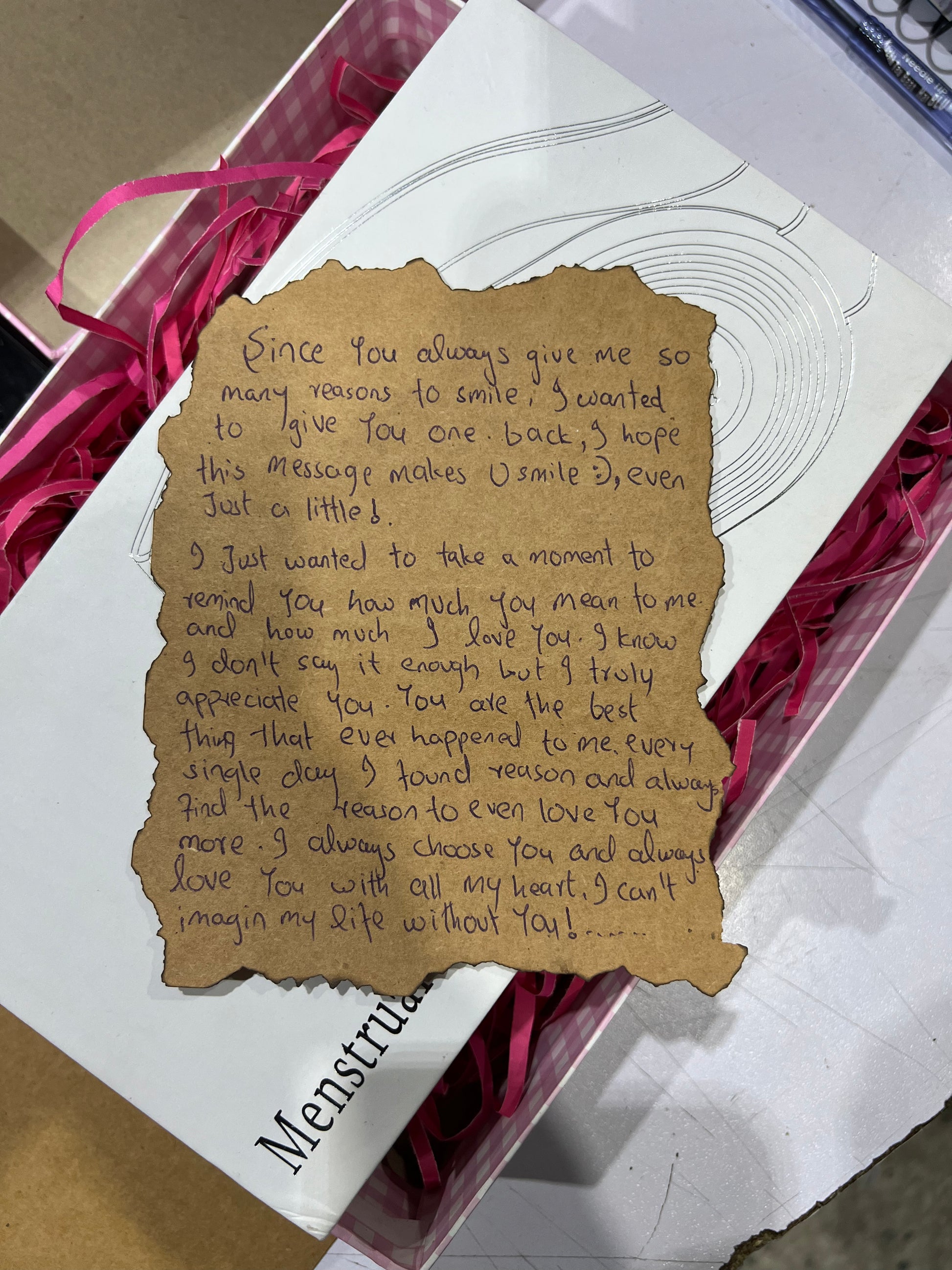 PREMIUM Gift Box With Hand Note